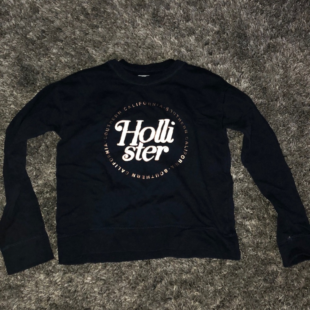 hollister logo sweatshirt
